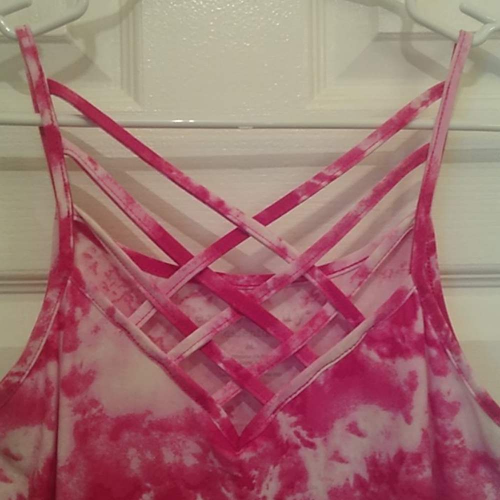 Halter Top - Picture 2 of 5